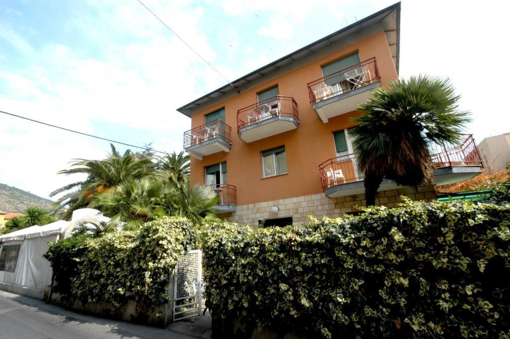 Minerva Hotel